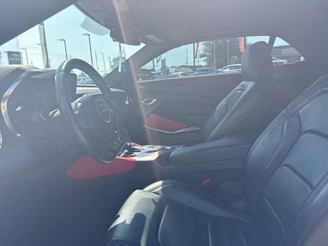 Photo of 2023 Summit White Chevrolet Camaro