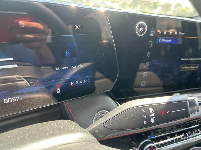 Photo of 2025 Reef Blue Metallic Chevrolet Equinox