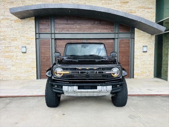 Photo of 2024 Shadow Black Ford Bronco