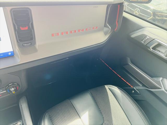 Photo of 2024 Shadow Black Ford Bronco