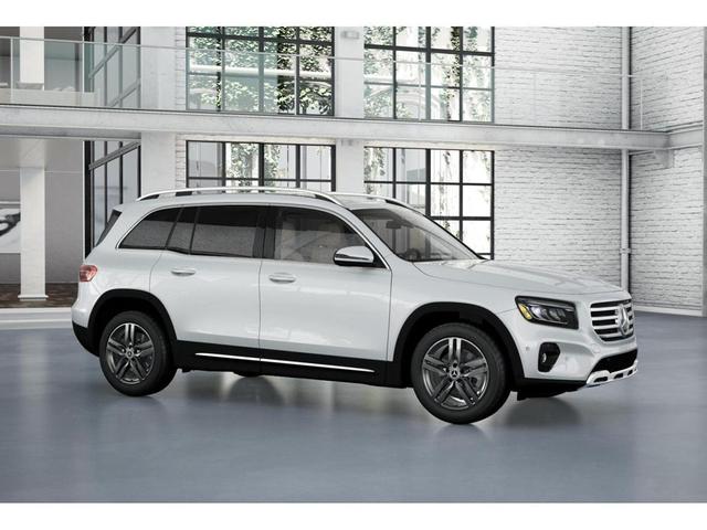 Photo of 2024 Digital White Metallic Mercedes-Benz GLB 250