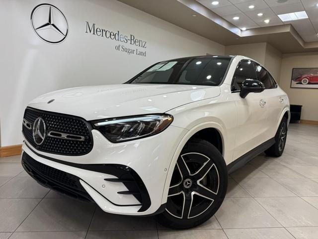 Photo of 2024 Polar White Mercedes-Benz GLC 300