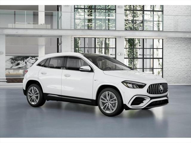 Photo of 2025 Polar White Mercedes-Benz AMG GLA 35