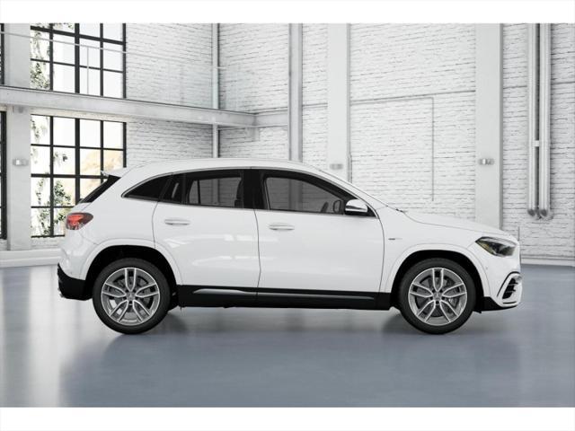 Photo of 2025 Polar White Mercedes-Benz AMG GLA 35