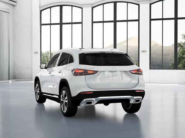 Photo of 2024 Polar White Mercedes-Benz GLA 250