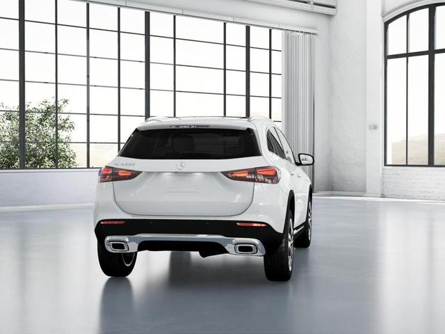 Photo of 2024 Polar White Mercedes-Benz GLA 250
