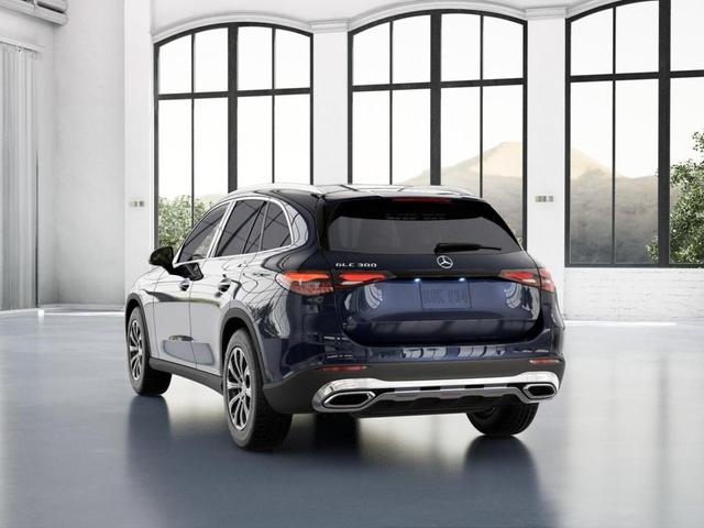 Photo of 2024 Nautical Blue Metallic Mercedes-Benz GLC 300