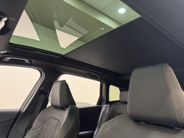 Photo of 2025 Black Sapphire Metallic BMW X3