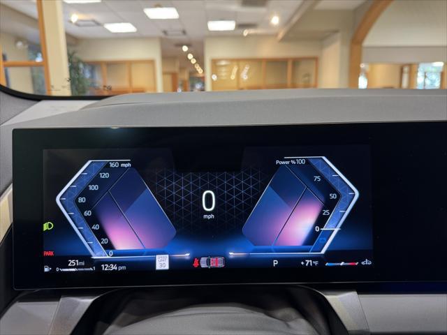 Photo of 2025 Black Sapphire Metallic BMW X3