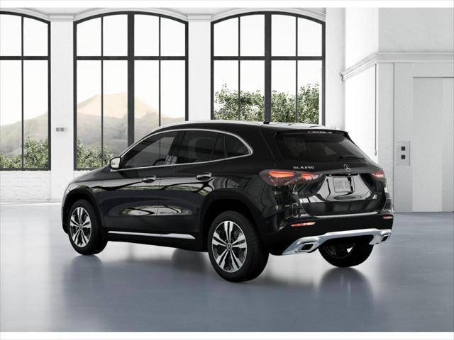 Photo of 2025 Night Black Mercedes-Benz GLA 250
