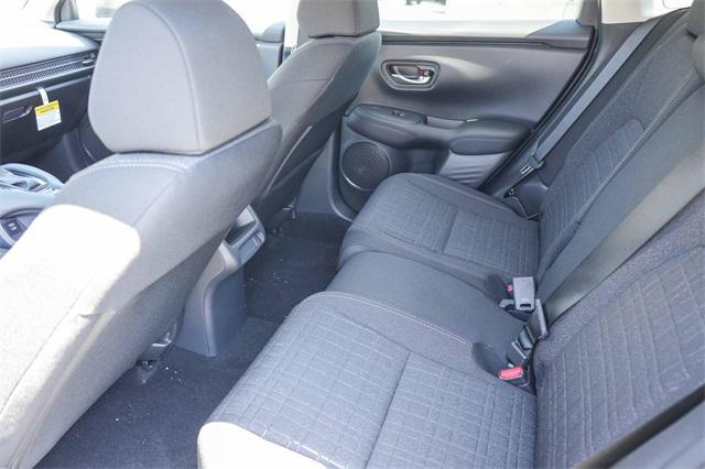 Photo of 2026 Platinum White Pearl Honda HR-V