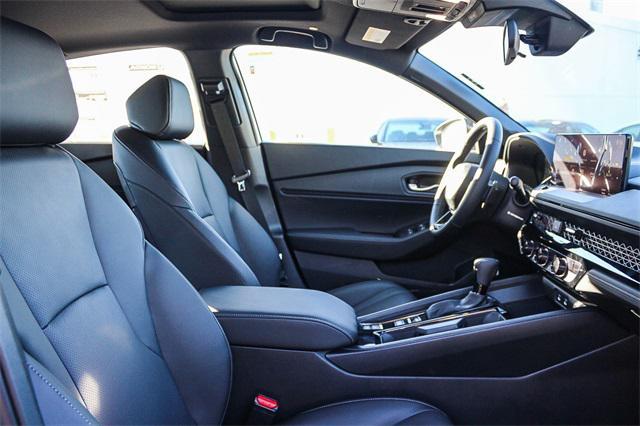 Photo of 2025 Crystal Black Pearl Honda Accord Hybrid
