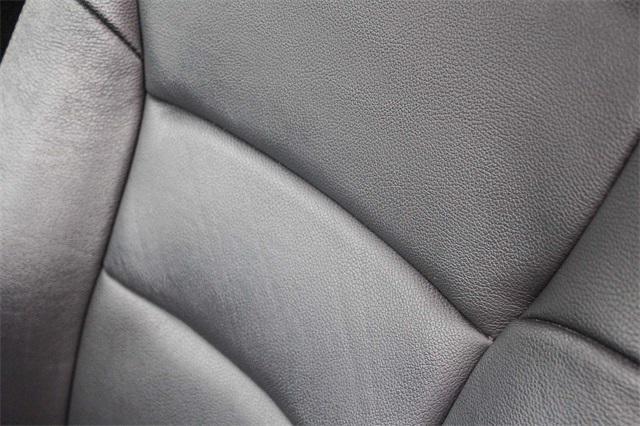 Photo of 2022 Platinum White Pearl Honda Pilot