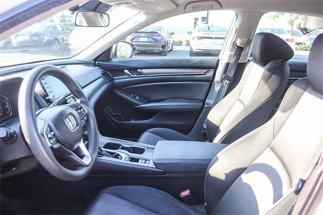 Photo of 2020 Platinum White Pearl Honda Accord