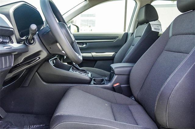 Photo of 2026 Platinum White Pearl Honda CR-V