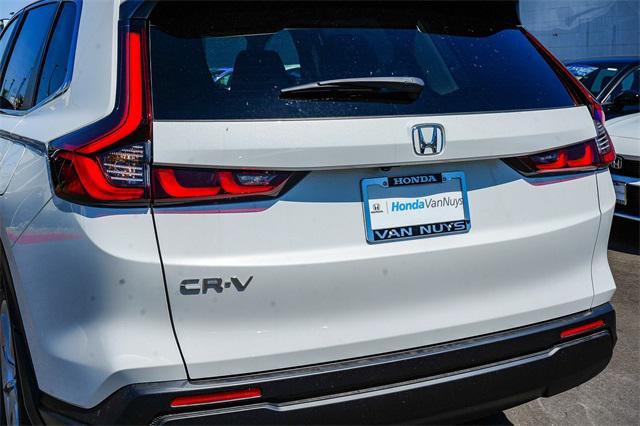 Photo of 2026 Platinum White Pearl Honda CR-V