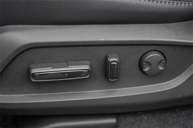 Photo of 2025 Crystal Black Pearl Honda Pilot
