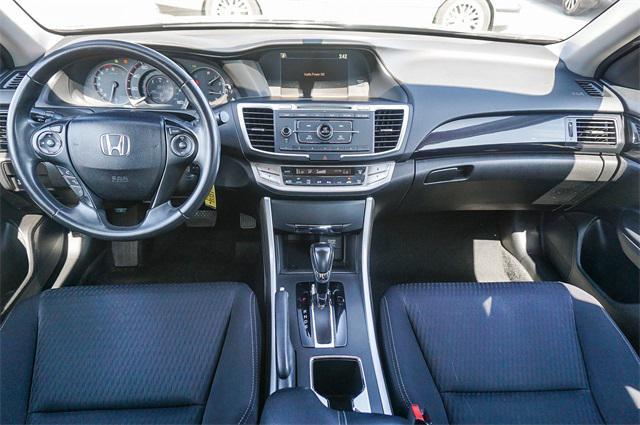 Photo of 2015 Crystal Black Pearl Honda Accord