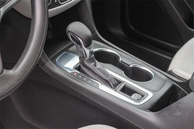 Photo of 2022 Summit White Chevrolet Equinox