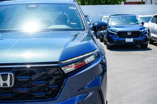 Photo of 2026 Canyon River Blue Metallic Honda CR-V Hybrid
