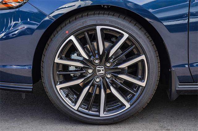 Photo of 2025 Canyon River Blue Metallic Honda Accord Hybrid
