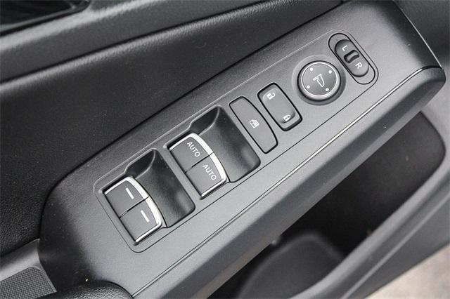 Photo of 2022 Lunar Silver Metallic Honda Civic