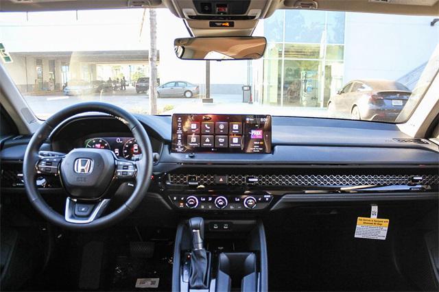 Photo of 2025 Meteorite Gray Metallic Honda Accord Hybrid