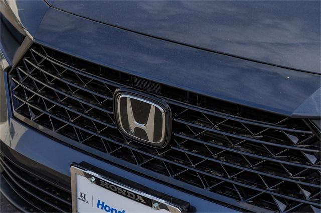 Photo of 2025 Meteorite Gray Metallic Honda Accord