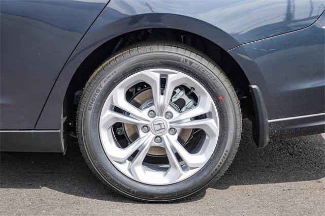 Photo of 2025 Meteorite Gray Metallic Honda Accord