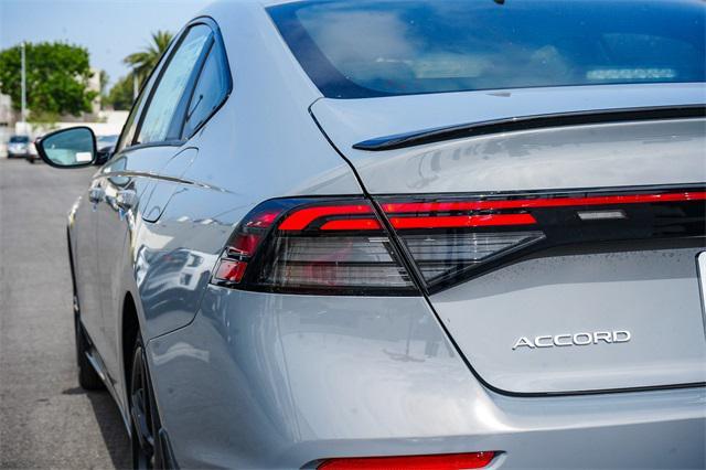 Photo of 2025 Urban Gray Pearl Honda Accord Hybrid