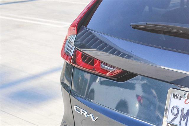 Photo of 2024 Canyon River Blue Metallic Honda CR-V