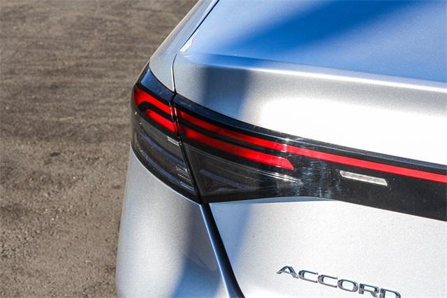 Photo of 2025 Solar Silver Metallic Honda Accord