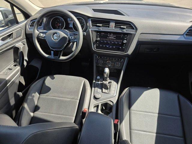 Photo of 2021 Platinum Gray Metallic Volkswagen Tiguan