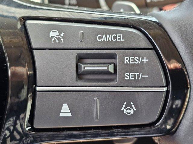 Photo of 2025 Platinum White Pearl Honda Pilot