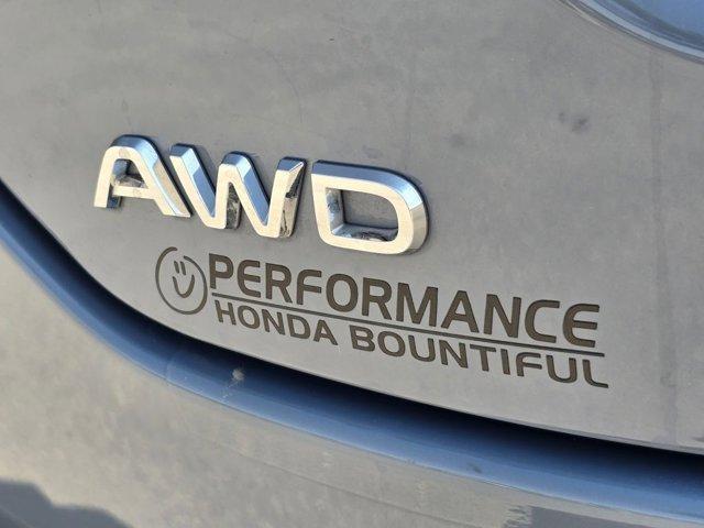 Photo of 2025 Gray Honda Pilot