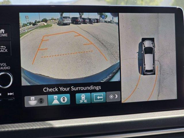 Photo of 2025 Gray Honda Pilot