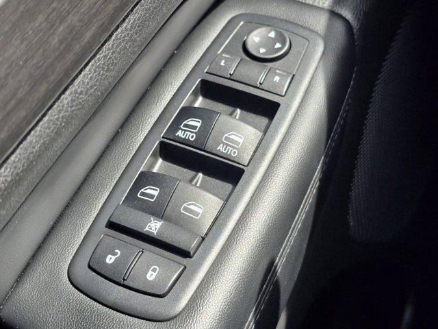 Photo of 2018 Billet Silver Metallic Clearcoat Jeep Grand Cherokee