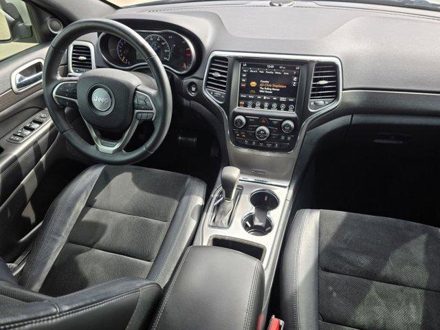 Photo of 2018 Billet Silver Metallic Clearcoat Jeep Grand Cherokee