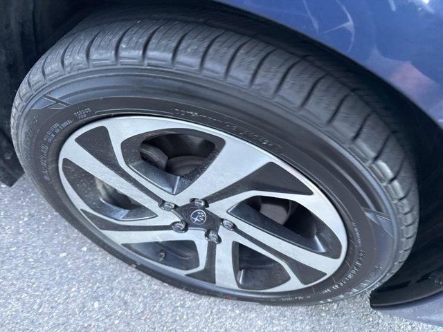 Photo of 2021 Abyss Blue Pearl Subaru Legacy