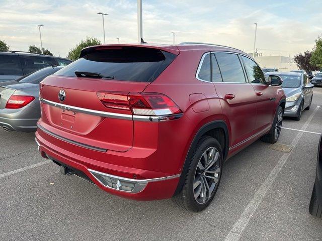 Photo of 2023 Opal White Pearl Effect Volkswagen Atlas Cross Sport