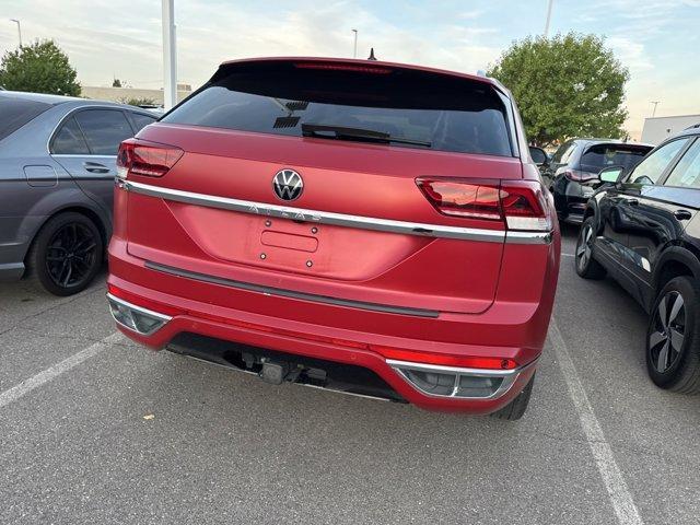 Photo of 2023 Opal White Pearl Effect Volkswagen Atlas Cross Sport