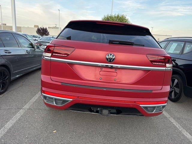Photo of 2023 Opal White Pearl Effect Volkswagen Atlas Cross Sport