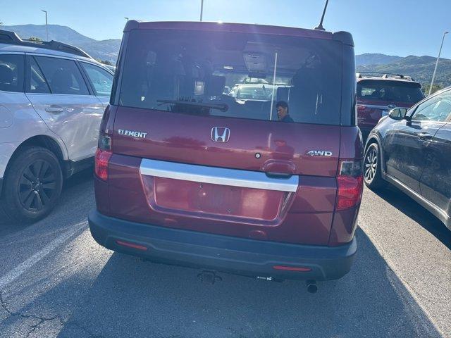 Photo of 2010 Tango Red Pearl Honda Element