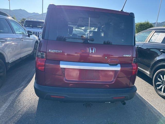 Photo of 2010 Tango Red Pearl Honda Element