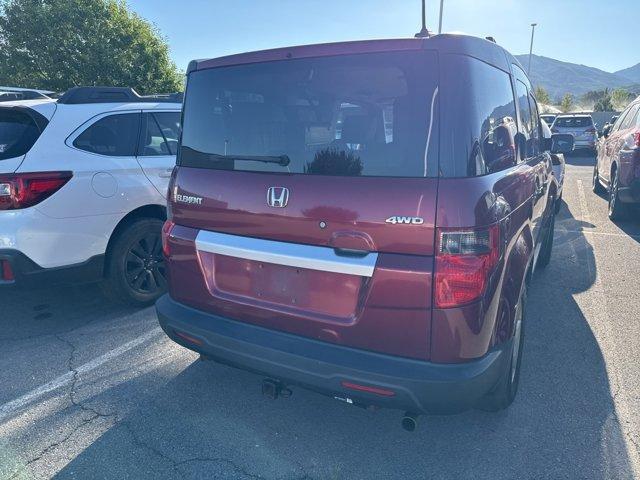 Photo of 2010 Tango Red Pearl Honda Element
