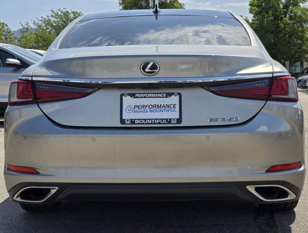 Photo of 2020 Atomic Silver Lexus ES 350