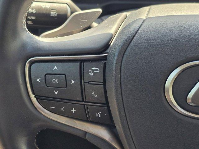Photo of 2020 Atomic Silver Lexus ES 350