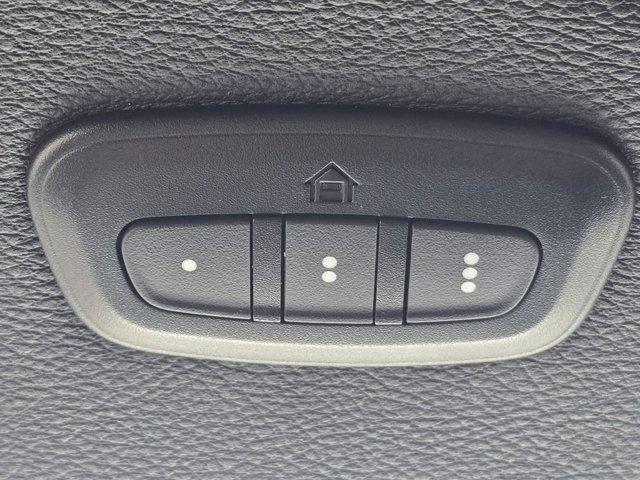 Photo of 2020 Bright White Clearcoat Jeep Wrangler Unlimited