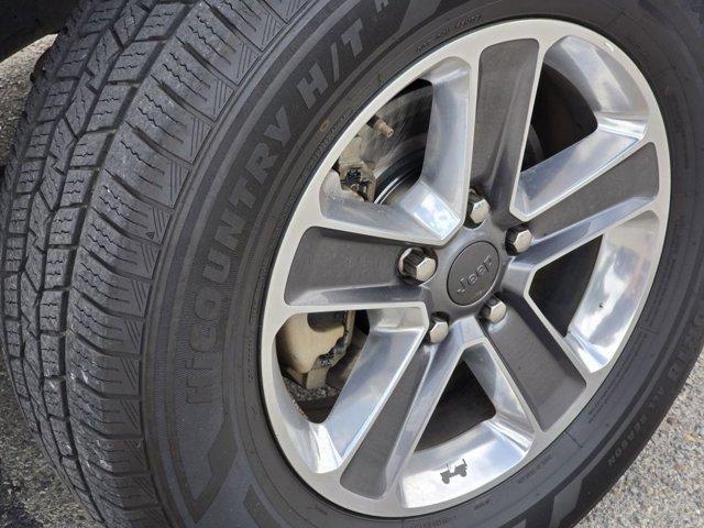 Photo of 2020 Bright White Clearcoat Jeep Wrangler Unlimited