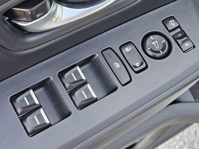 Photo of 2025 Sonic Gray Pearl Honda Pilot